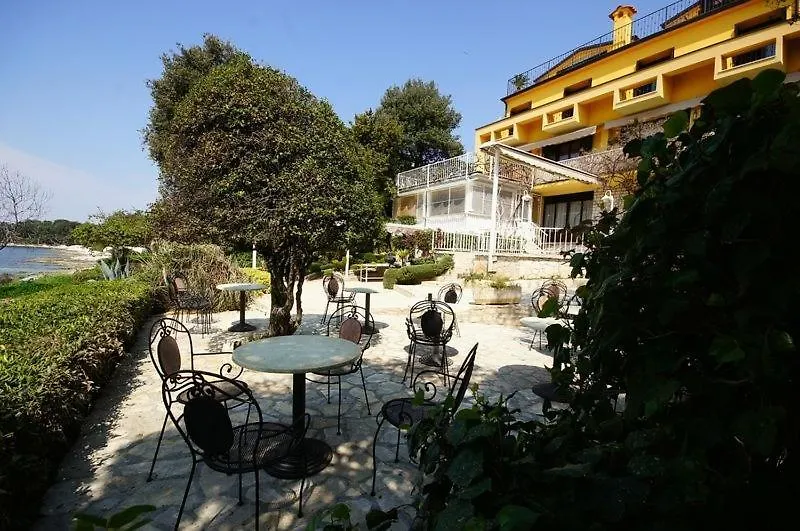 Rooms In Rovinj With A Sea View, Balcony, Air Conditioning, Wifi 81-2 Guest house