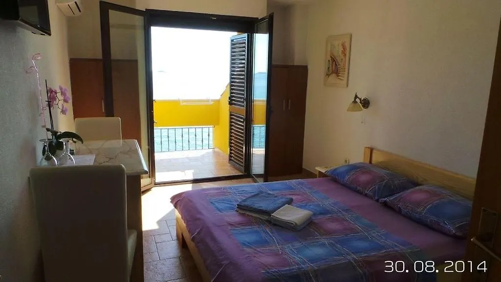 Guest house Rooms In Rovinj With A Sea View, Balcony, Air Conditioning, Wifi 81-2 Croatia