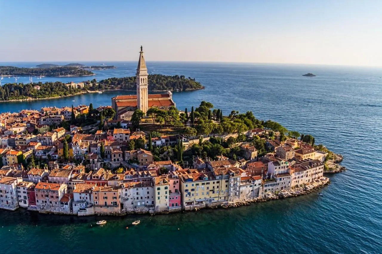 Rooms In Rovinj With A Sea View, Balcony, Air Conditioning, Wifi 81-2 Croatia