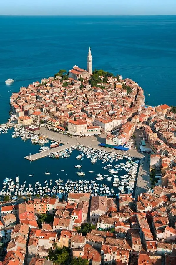Guest house Rooms In Rovinj With A Sea View, Balcony, Air Conditioning, Wifi 81-2